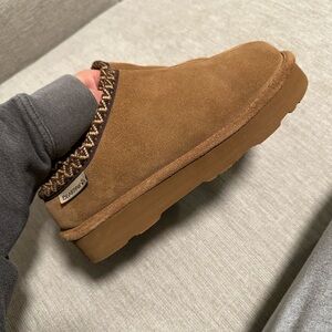 Bearpaw Slippers Women’s Martis Hickory size 8